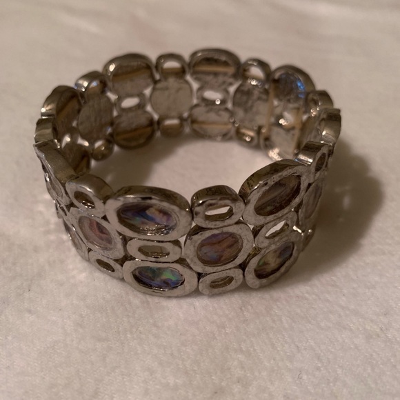 3 Adjustable bracelets - Picture 5 of 7